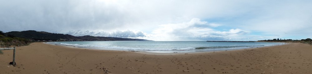 DSCF6287  Beach at Apollo Bay, Victoria, on cold and chilly morn!